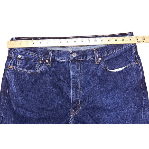 Levi's 550 Relaxed Fit Dark Wash Jeans Men's 40X32 - Picture 2 of 8